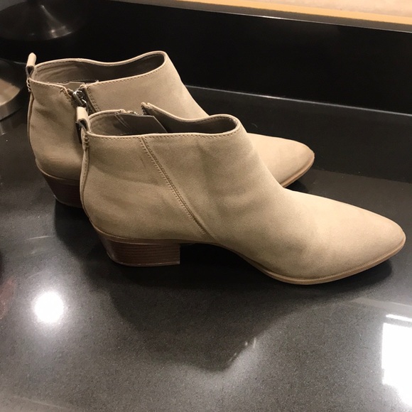 Circus by Sam Edelman Ankle Booties - Picture 2 of 7